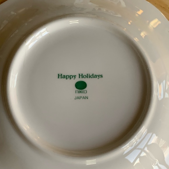 Nikko Christmas tree Happy holidays cup and saucer - Picture 4 of 6